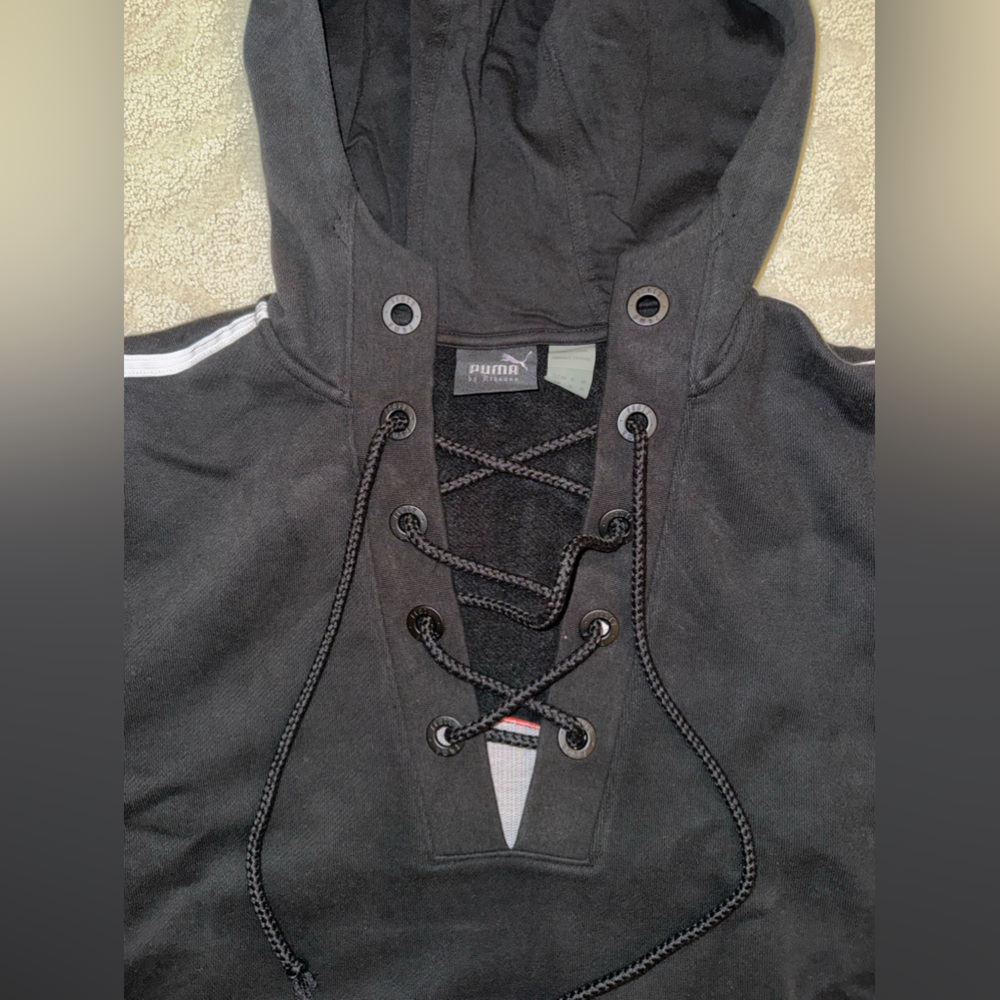 Pullover Sweatshirt - image 5